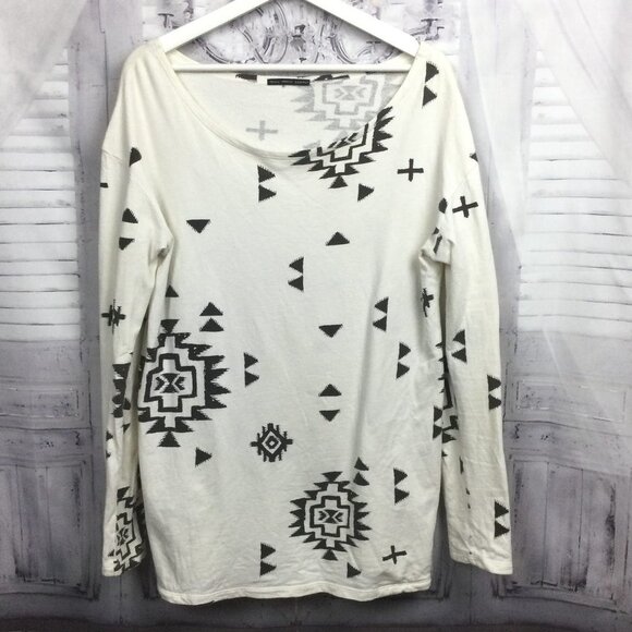 UO Truly Madly Deeply Aztec Sweater White Black M - Picture 1 of 10